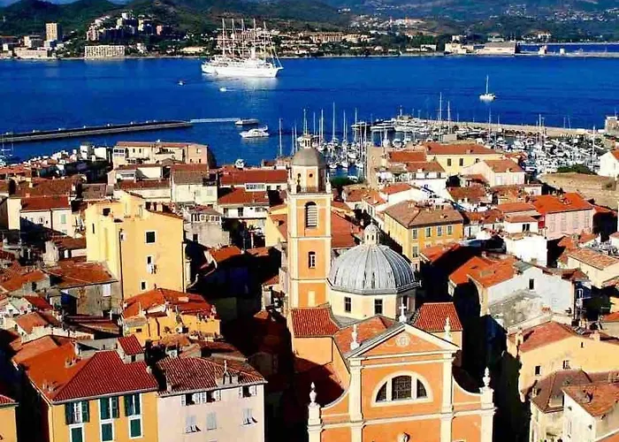 Loft Place Du Diamant Hyper Centre 50m Daire